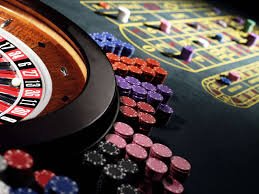 Filipino player placing a sports bet on jl555 mobile browser with PHP balance